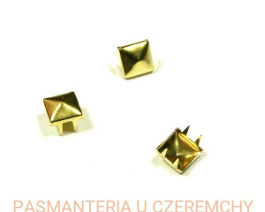 ćwieki 8 mm piramidki kolor złoty