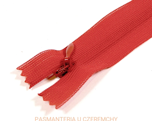 zamek 18 cm czerwony kryty