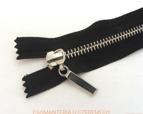 zamek-metalowy-nikiel-nierozdzielczy-20-cm-czarny.jpg