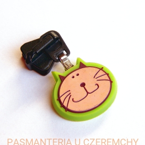 suwak zamkowy  kostka 5 z dekoracyjną przywieszką - kotek