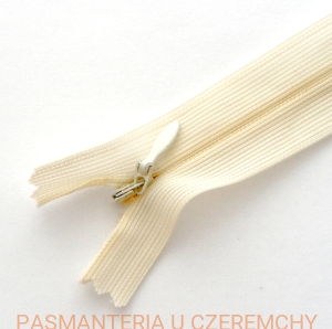 zamek 20 cm ecru kryty 